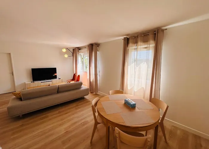 公寓 Le Millesime Florence Stationnement 兰斯